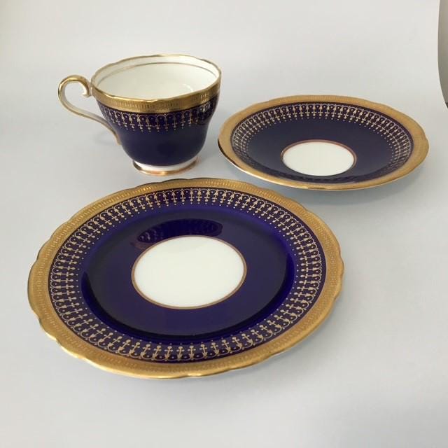 Aynsley tea cup saucer & plate trio set, Vintage Hertford, pattern B3835