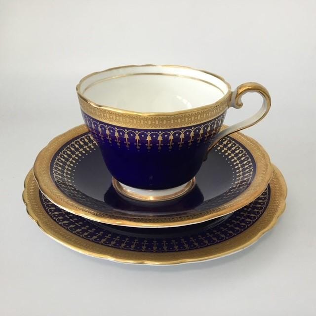 Aynsley tea cup saucer & plate trio set, Vintage Hertford, pattern B3835