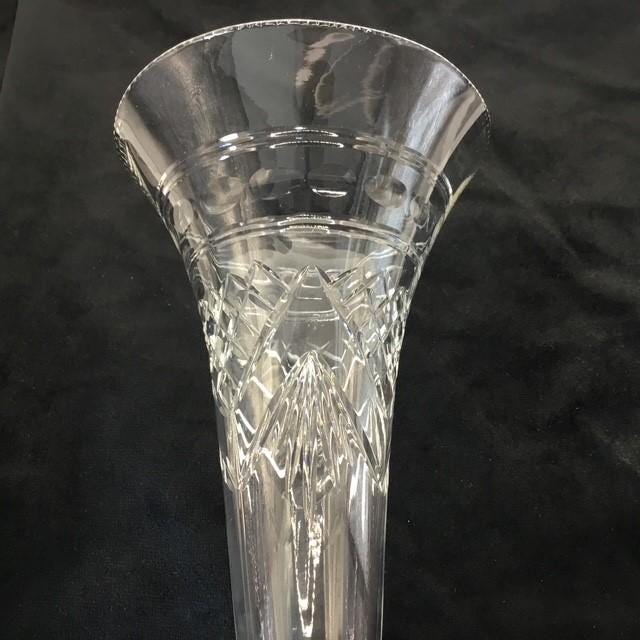Vintage glass trumpet-mouthed (posy) vase, 20.5 cm tall