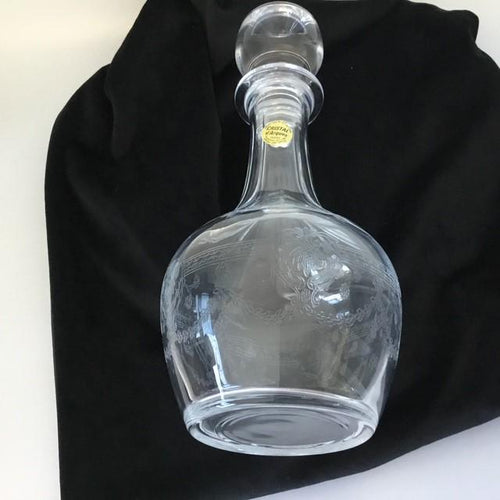 Cristal d'Arques decanter, Etched Fan & Flowers design, Crystal Carafe 27cm tall