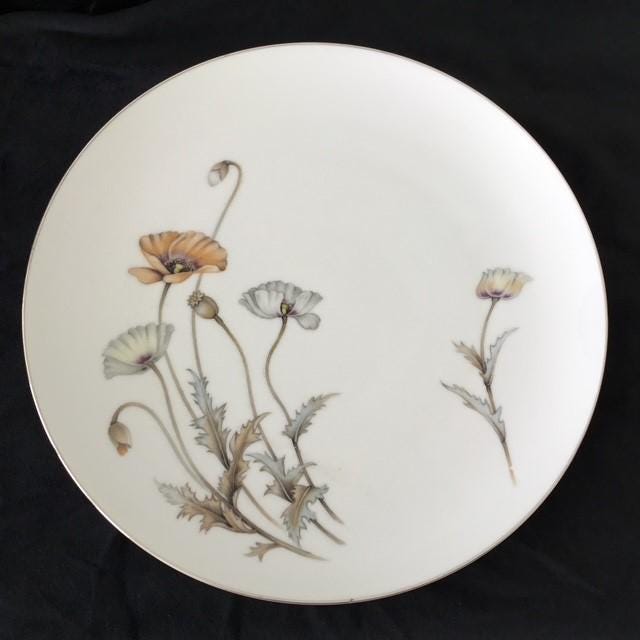 Yamaka Large Plate with Orange and White Poppies, 27cm wide with silver edging and curved side