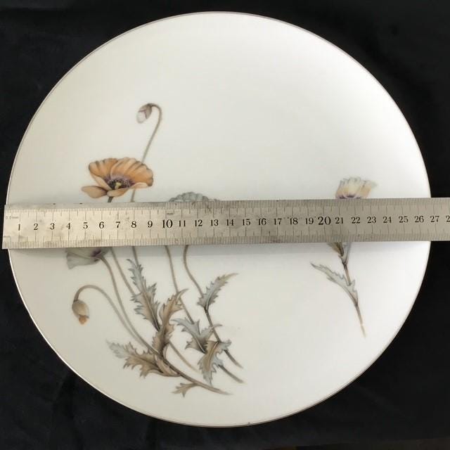 Yamaka Large Plate with Orange and White Poppies, 27cm wide with silver edging and curved side
